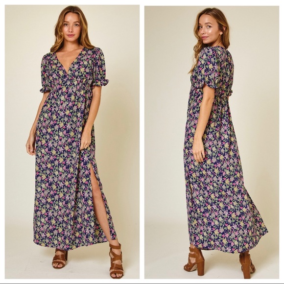 #10 Mylene Short Sleeve V Neck Floral Boho Maxi Dress - Picture 4 of 4